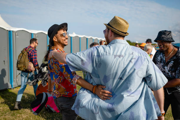 Best Portable toilet rental cost  in Hays, KS