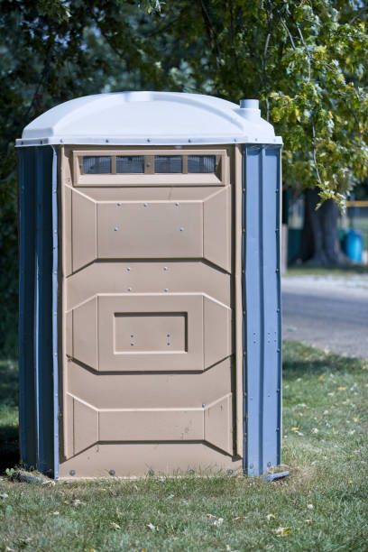 Best High-end porta potty rental  in Hays, KS